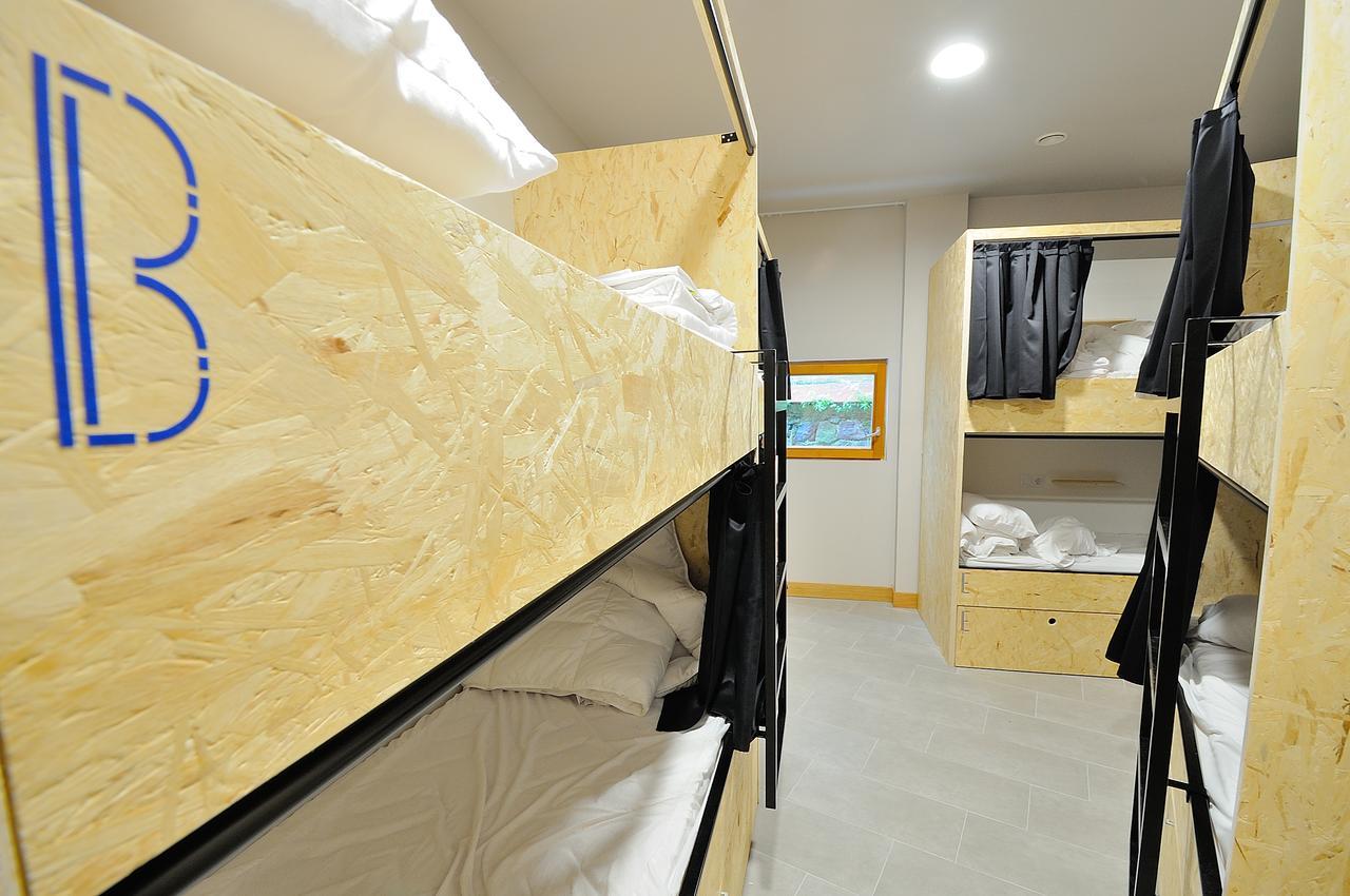 Egunon Bilbao Hostel Esterno foto
