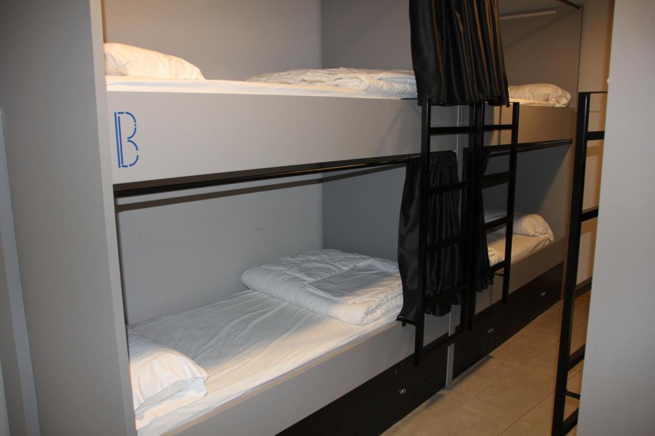 Egunon Bilbao Hostel Esterno foto
